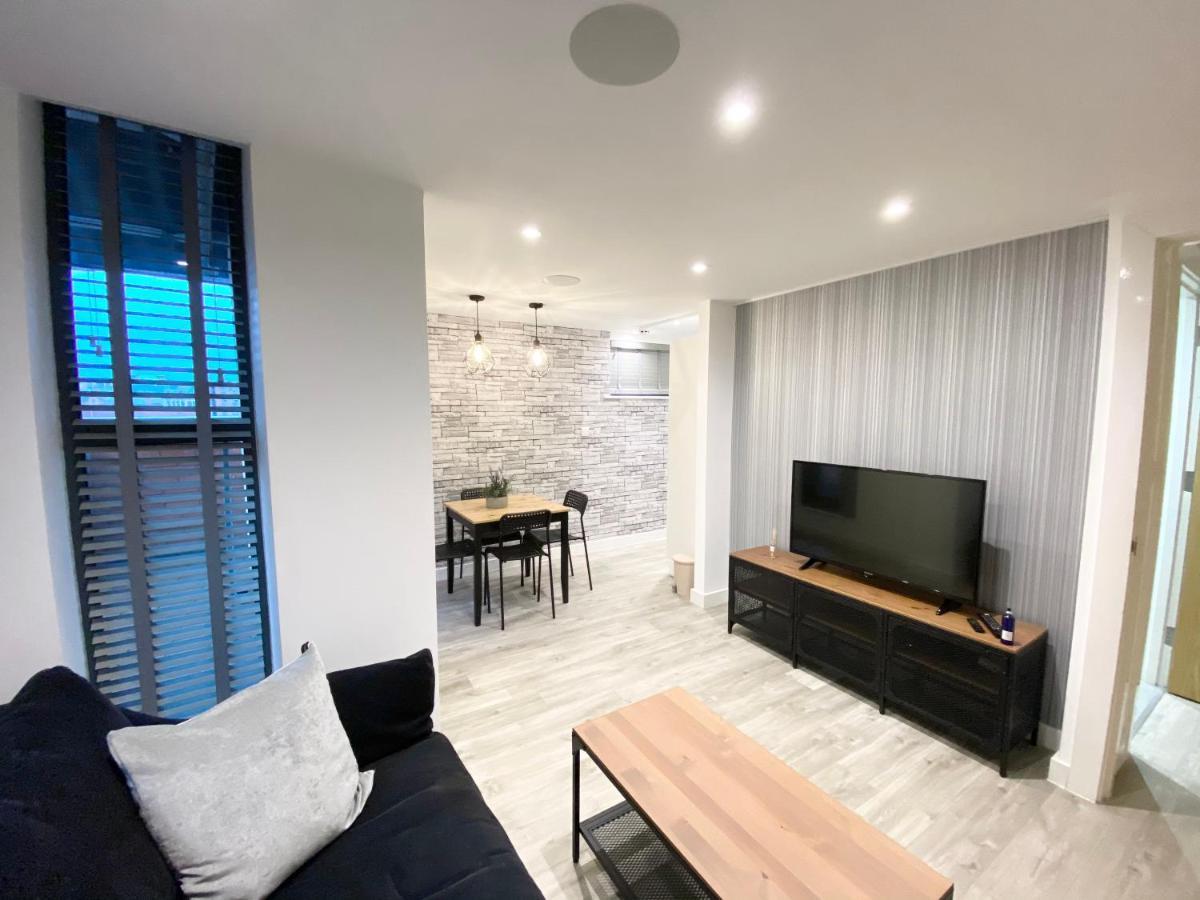 Cosy City Centre Location, Hydro Massage Showe Манчестър Екстериор снимка