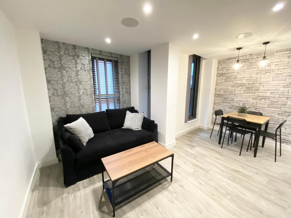 Cosy City Centre Location, Hydro Massage Showe Манчестър Екстериор снимка